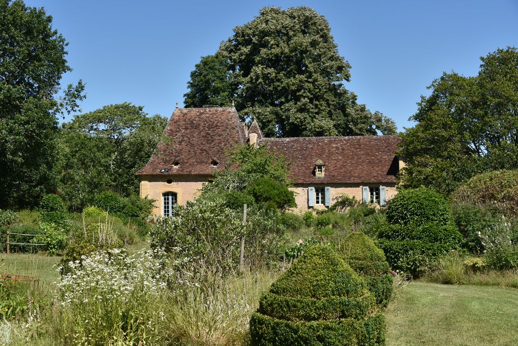 broderies (art topiaire), logis