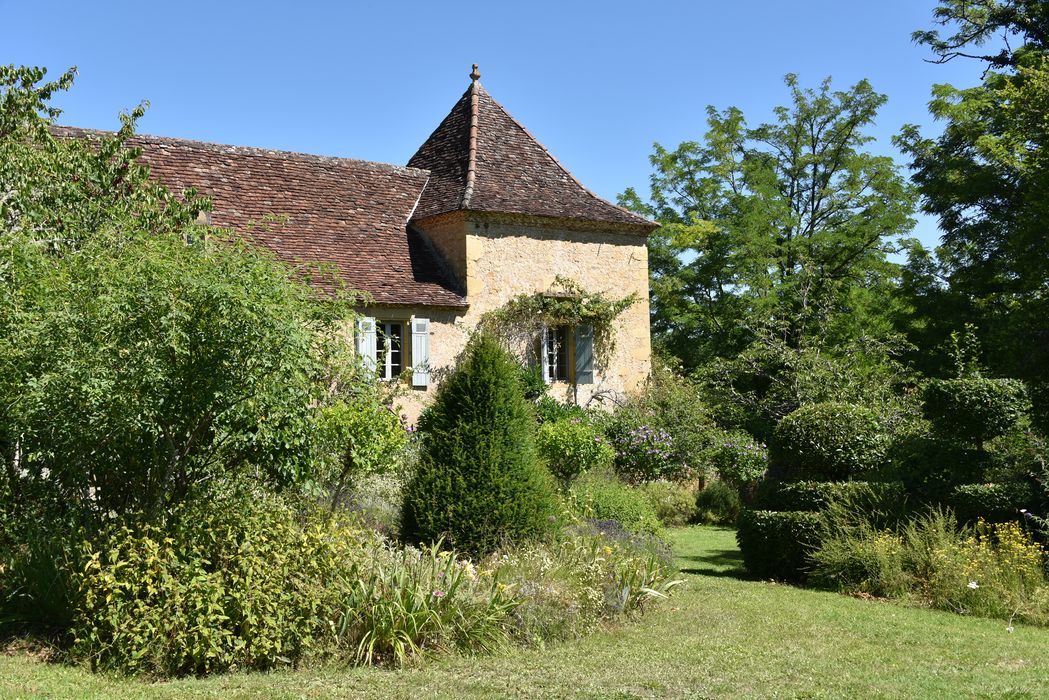 broderies (art topiaire), logis