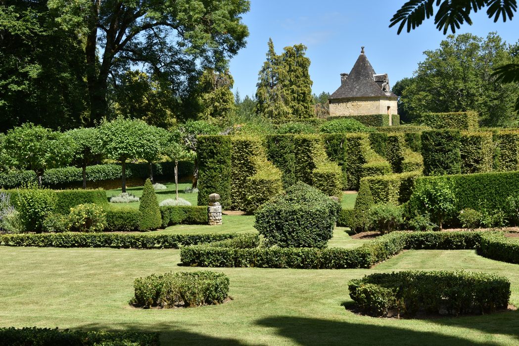 parterre et broderies (art topiaire)