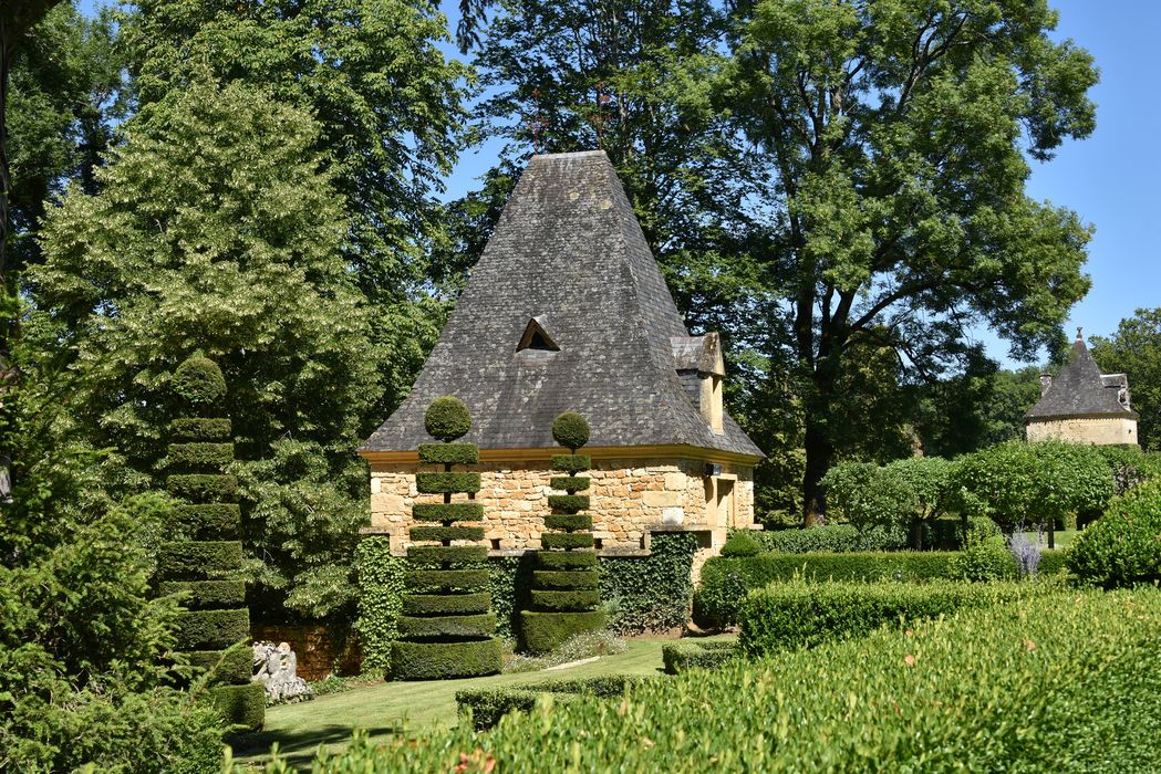 broderies et bordures (art topiaire), petit pavillon