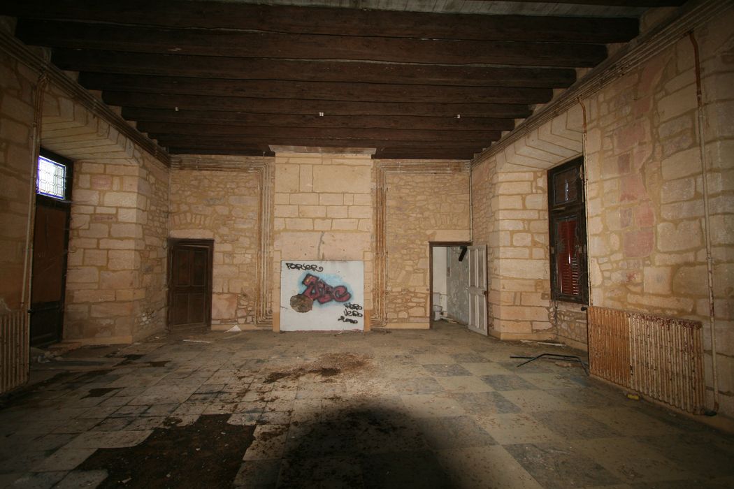 rez-de-chaussée, grande salle