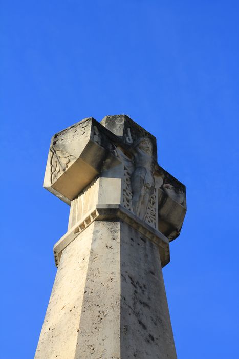vue partielle du monument