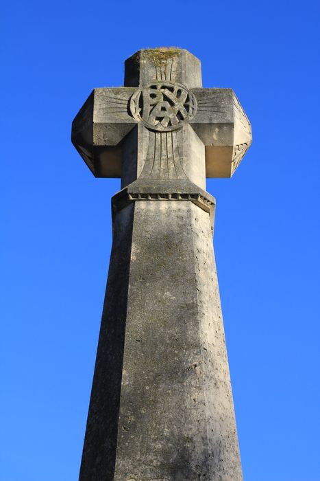 vue partielle du monument