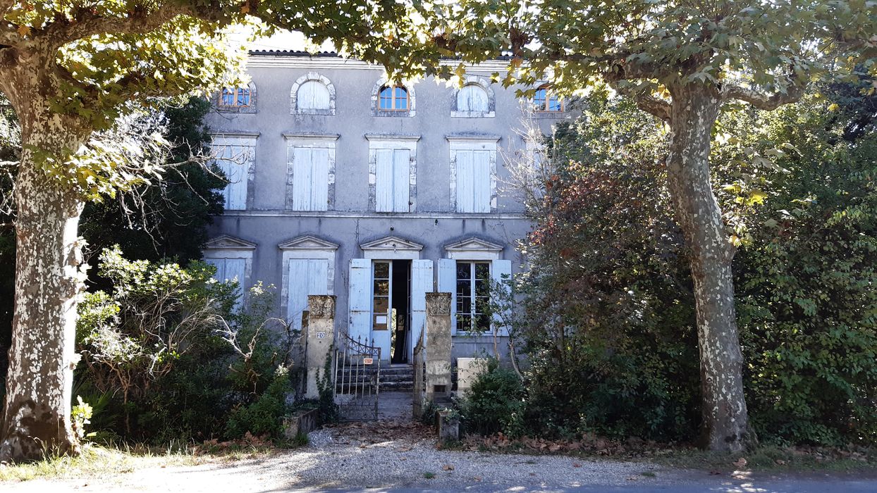 façade nord, vue partielle