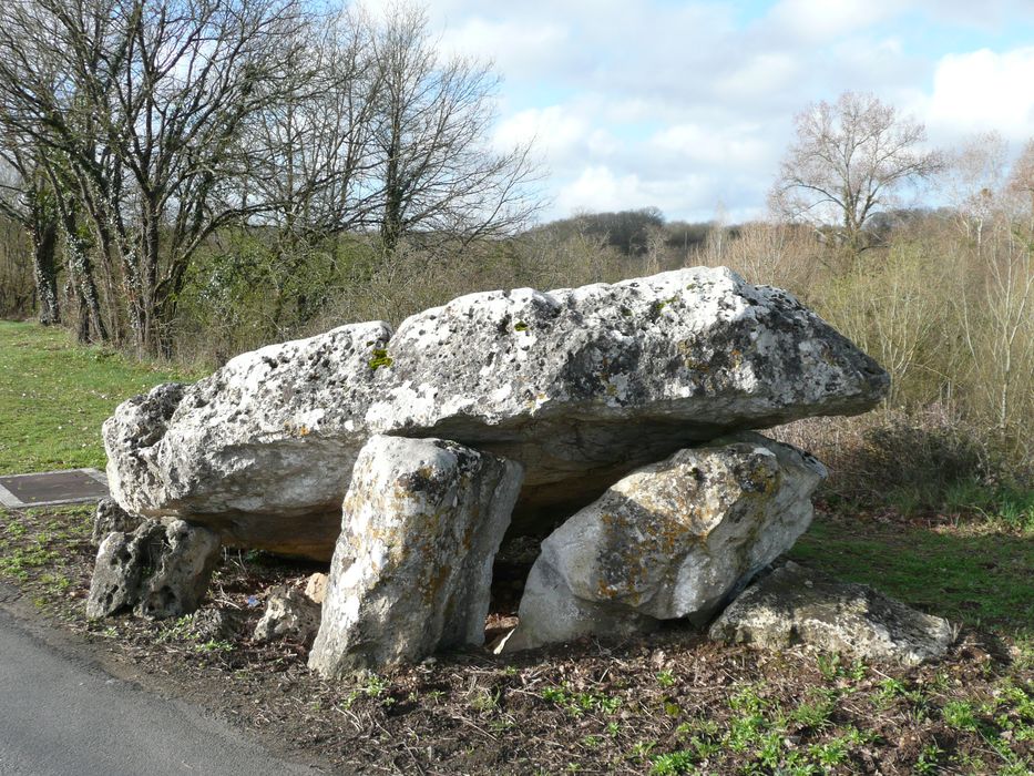vue générale du dolmen