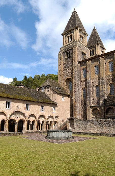 Ancienne abbaye Sainte-Foy