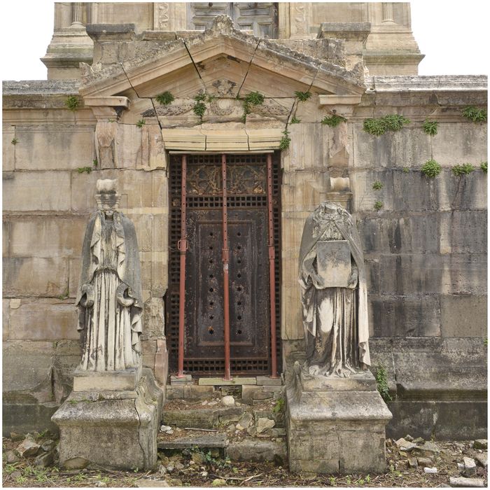 Monument funéraire de la famille Cabrol