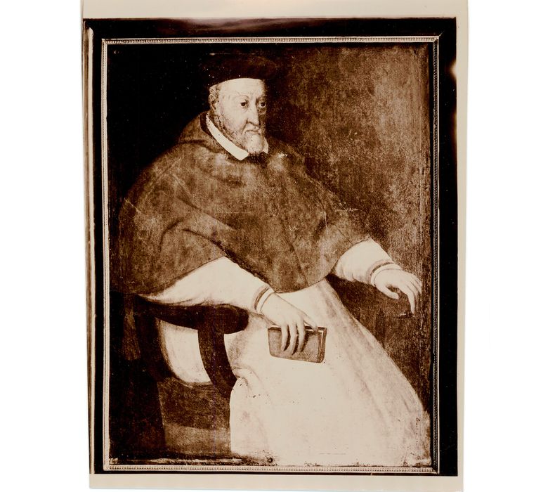 tableau, cadre : portrait de Georges, cardinal d'Armagnac