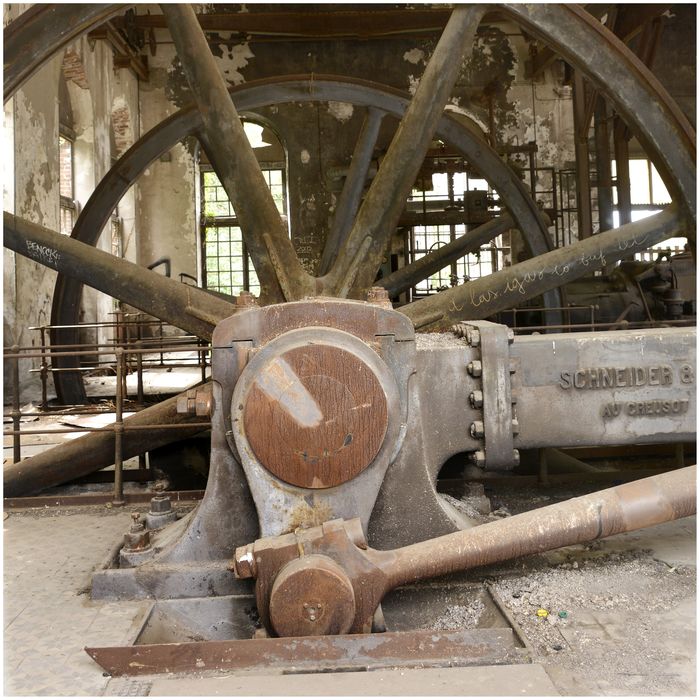 Bâtiment des soufflantes et l’ensemble de ses installations techniques, vue partielle des installations