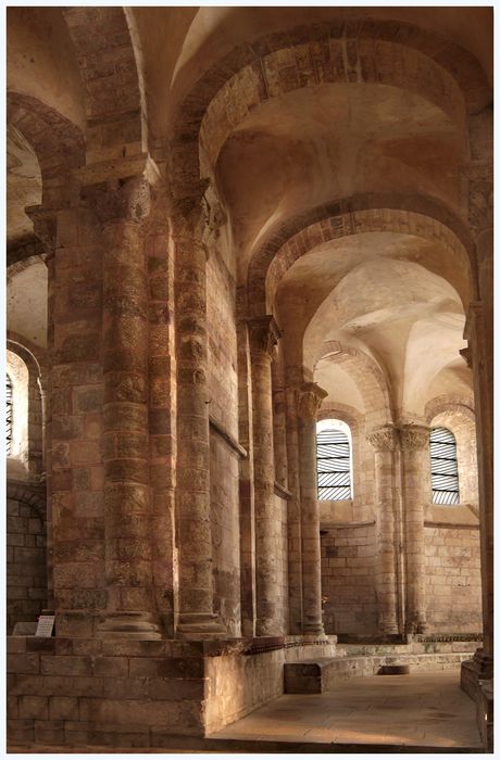 Église abbatiale Sainte-Foy