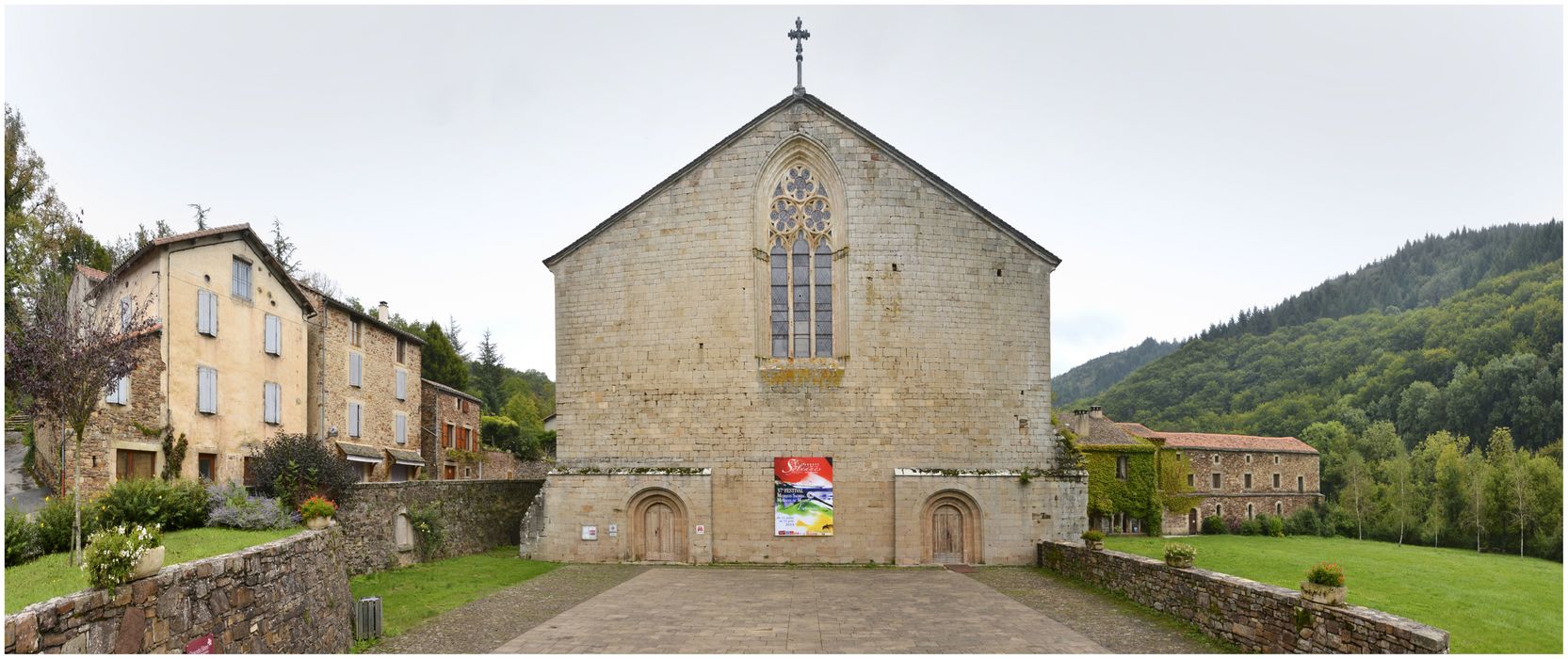 Façade occidentale, vue générale