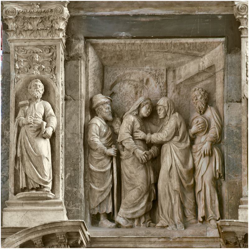 Retable du maître-autel. Panneau : visite de Marie à Elisabeth.