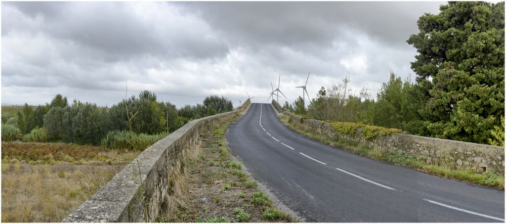 Rampe d’accès et tablier du pont.