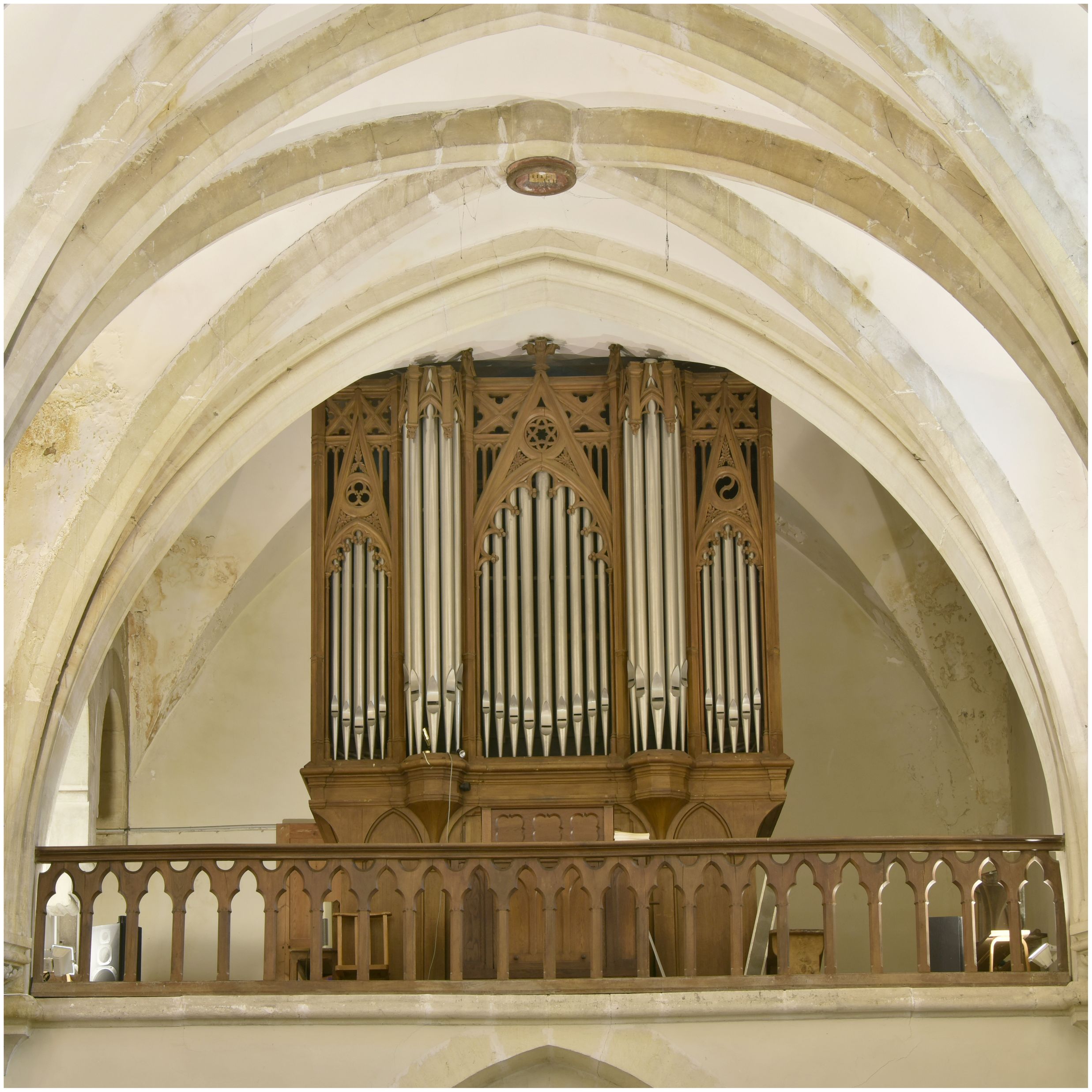 Orgue de tribune. Orgue 1860-1870 Théodore Puget et fils, Toulouse.