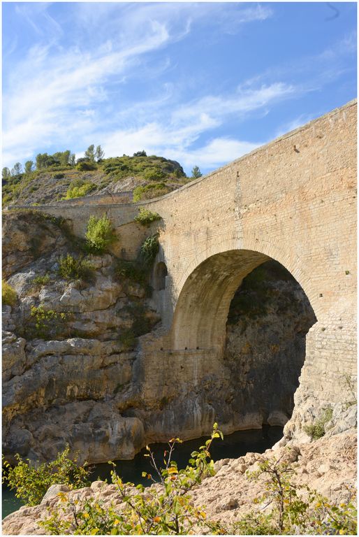 Arches du pont côté aval.