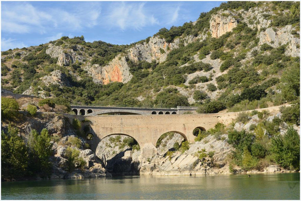 Le pont depuis l’aval.