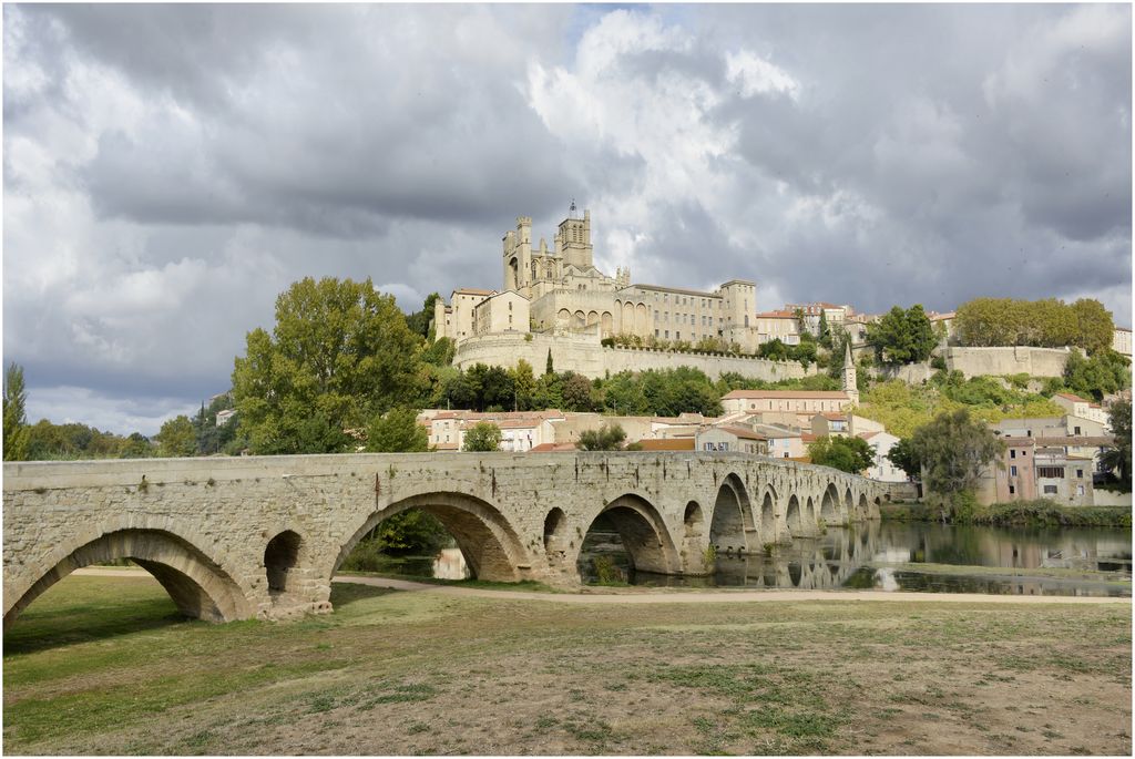 Le pont vers la ville, depuis le sud-ouest.