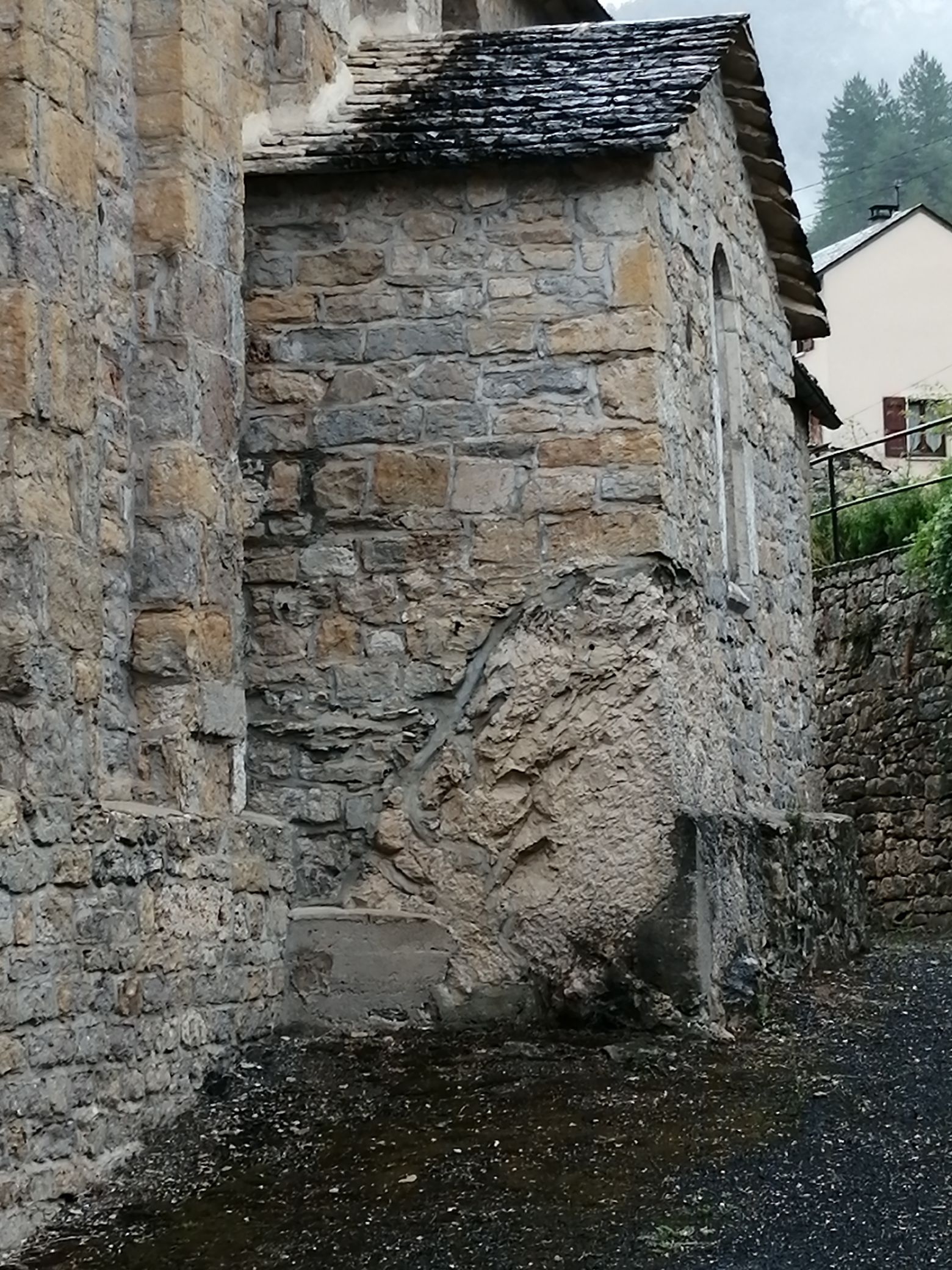 Côté sud, chapelle sud