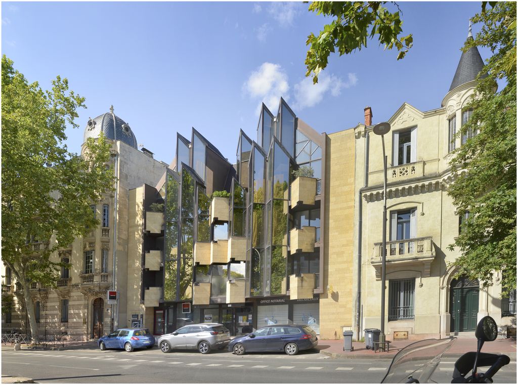 Façade sur l’avenue d’Assas. Vue d’ensemble.