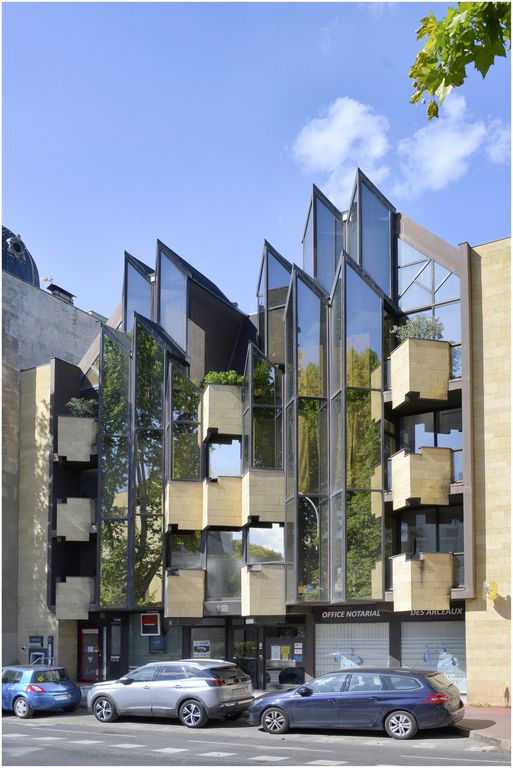 Façade sur l’avenue d’Assas. Vue d’ensemble.