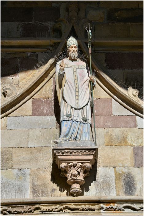 statue : Saint Sernin