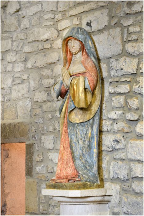 statue : Vierge