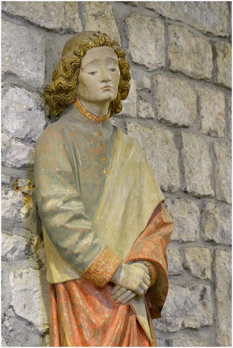 statue : Saint Jean, vue partielle