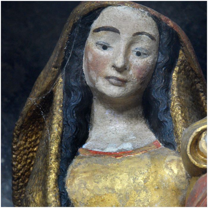statue dite Notre-Dame-des-Champs : Vierge à l'Enfant, détail - © Ministère de la Culture (France), Direction Régionale des Affaires Culturelles d'Occitanie, tous droits réservés