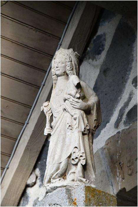 statue : Vierge à l'Enfant - © Ministère de la Culture (France), Direction Régionale des Affaires Culturelles d'Occitanie, tous droits réservés
