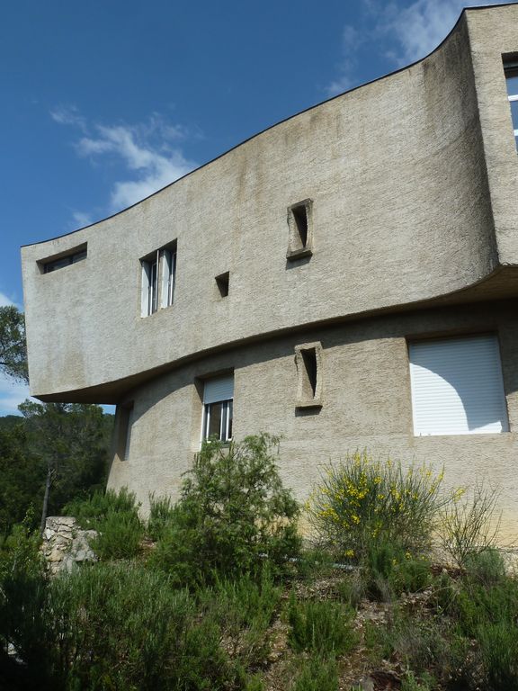 Bâtiment de l’hôtellerie. Façade ouest.