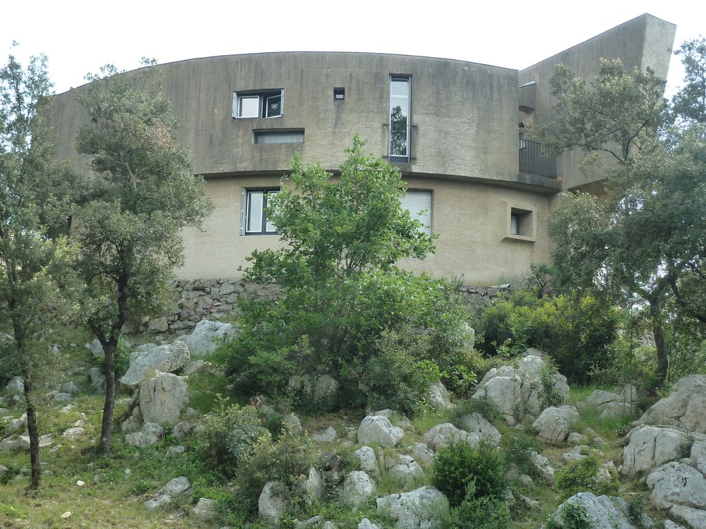 Bâtiment de l’hôtellerie. Façade est.