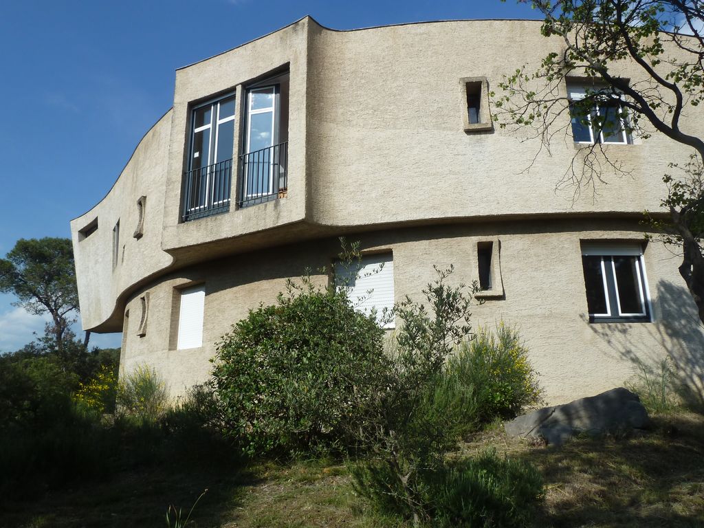 Bâtiment de l’hôtellerie. Façade ouest.