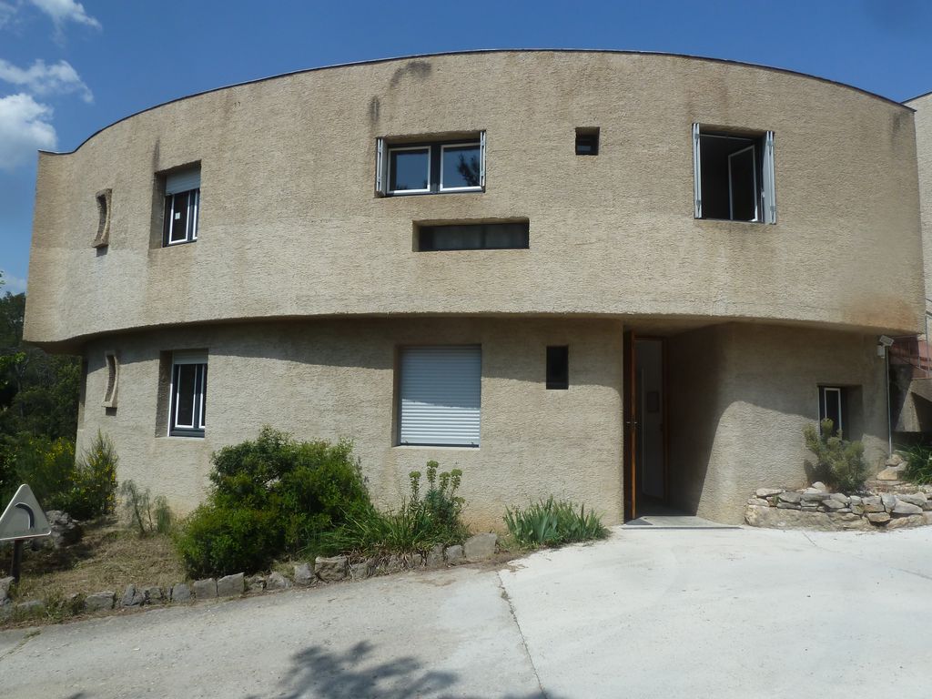 Bâtiment de l’hôtellerie. Façade sud.