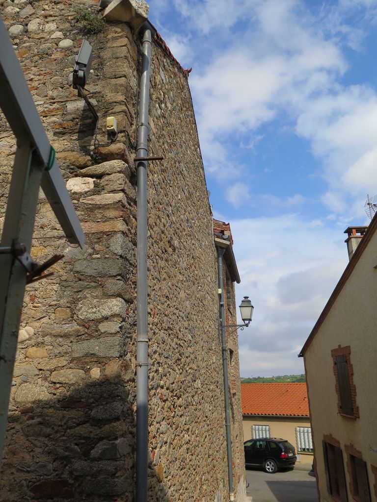 Mur de la chapelle sud.