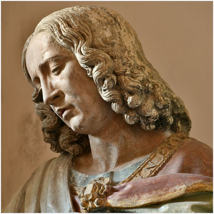 groupe sculpté : Vierge de Pitié, détail