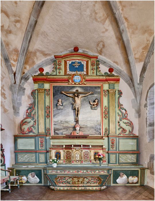 Autel (maître-autel), tabernacle, retable, et deux bustes-reliquaires : buste-reliquaire d'évêque