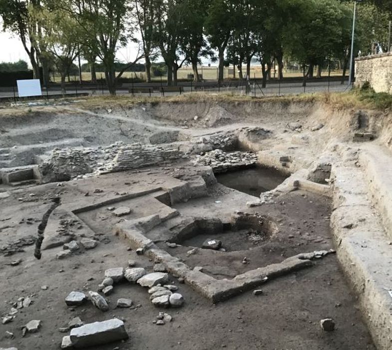 vue partielle du site en cours de fouille