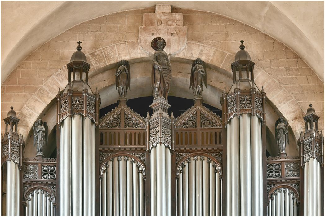 orgue de tribune, vue partielle