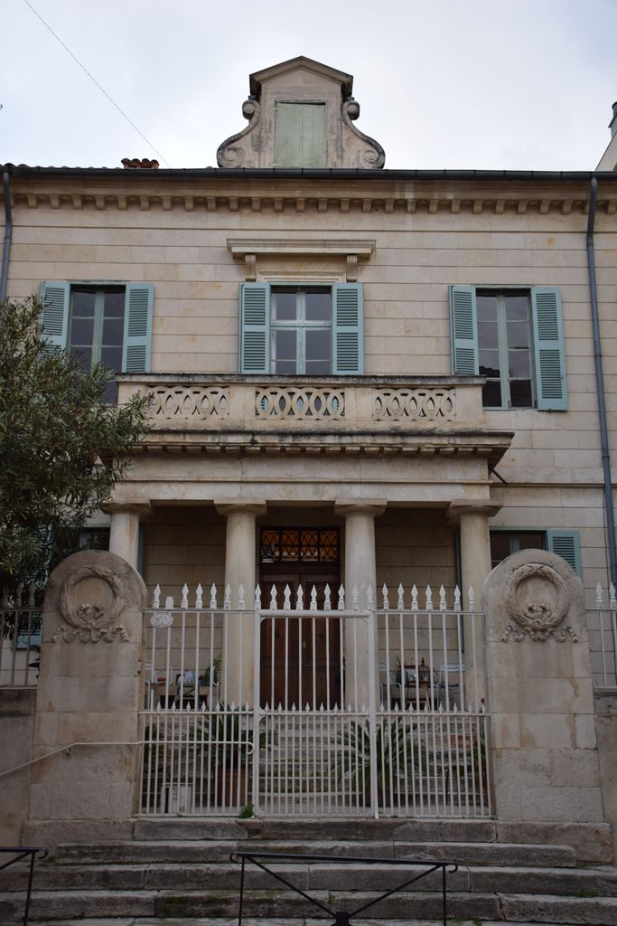 Façade rue Clérisseau.