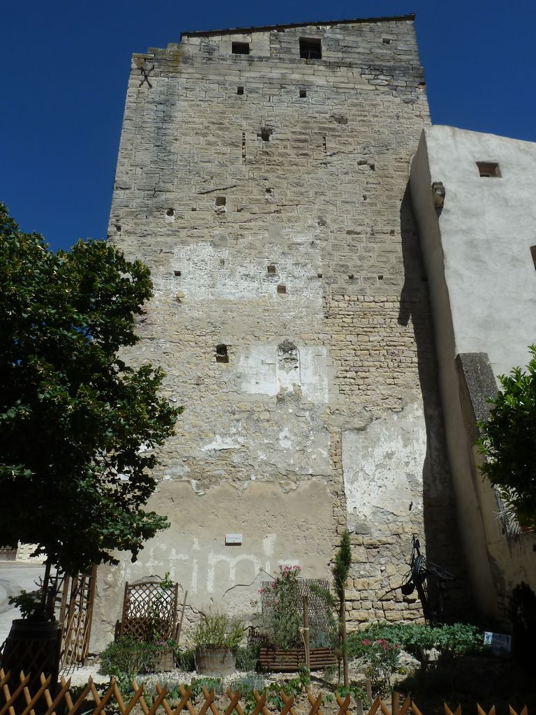 Tour de Brechet, façade sud.