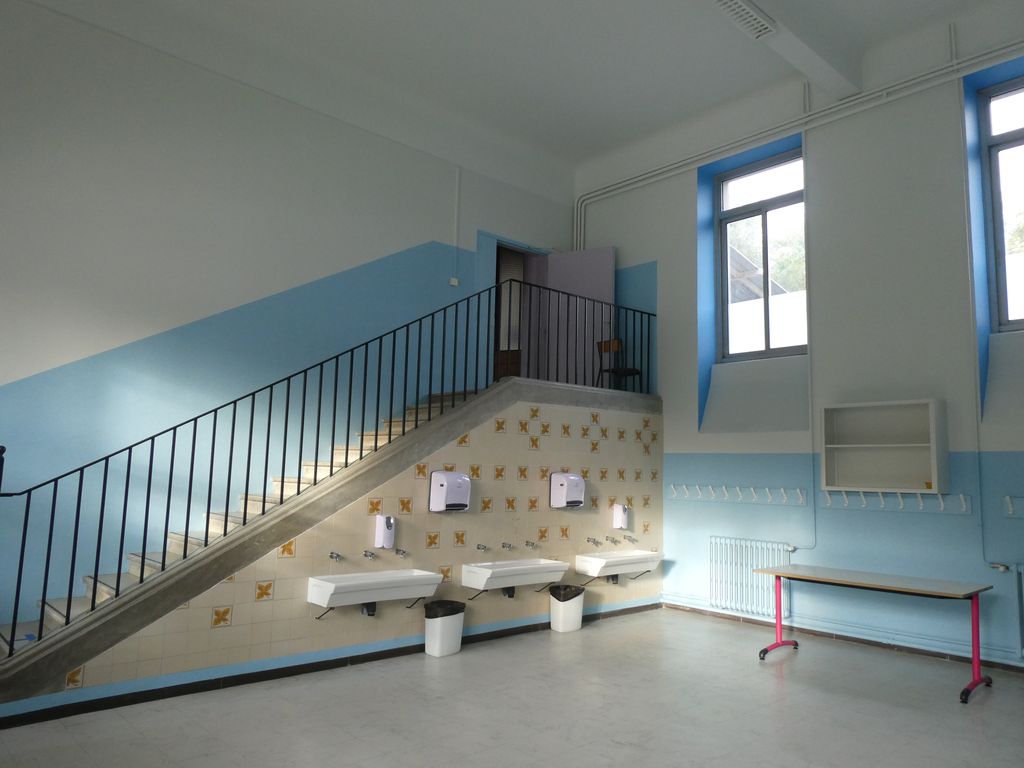 Hall-vestiaire.