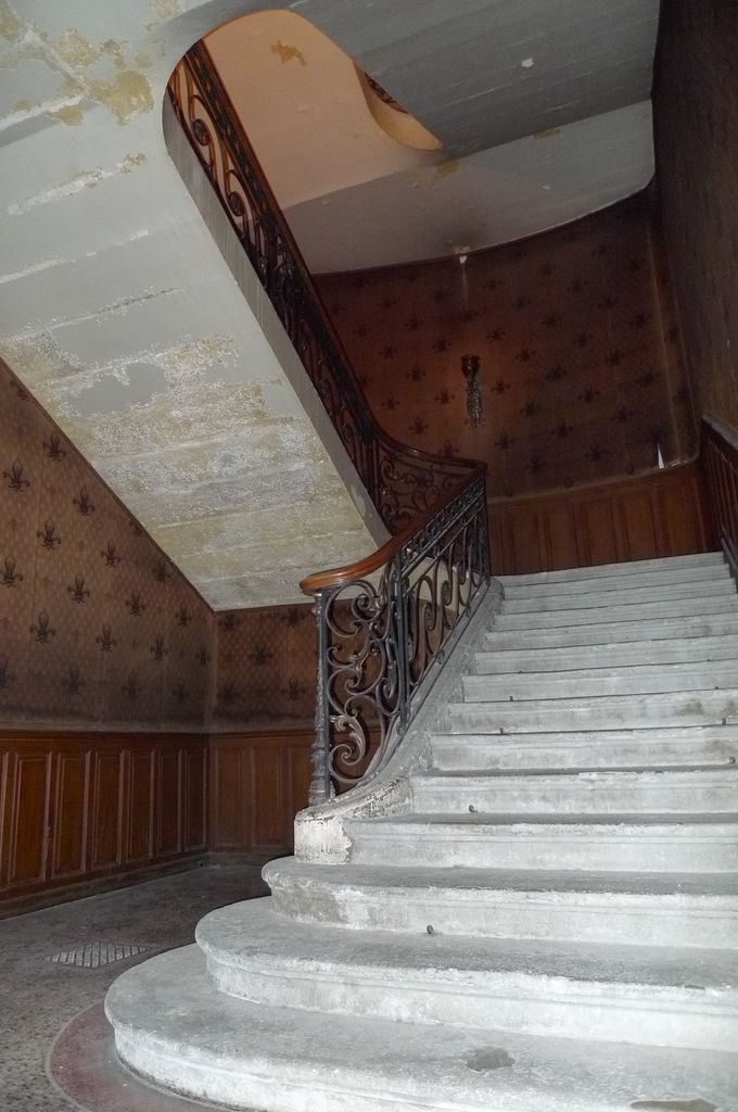 Grand escalier.