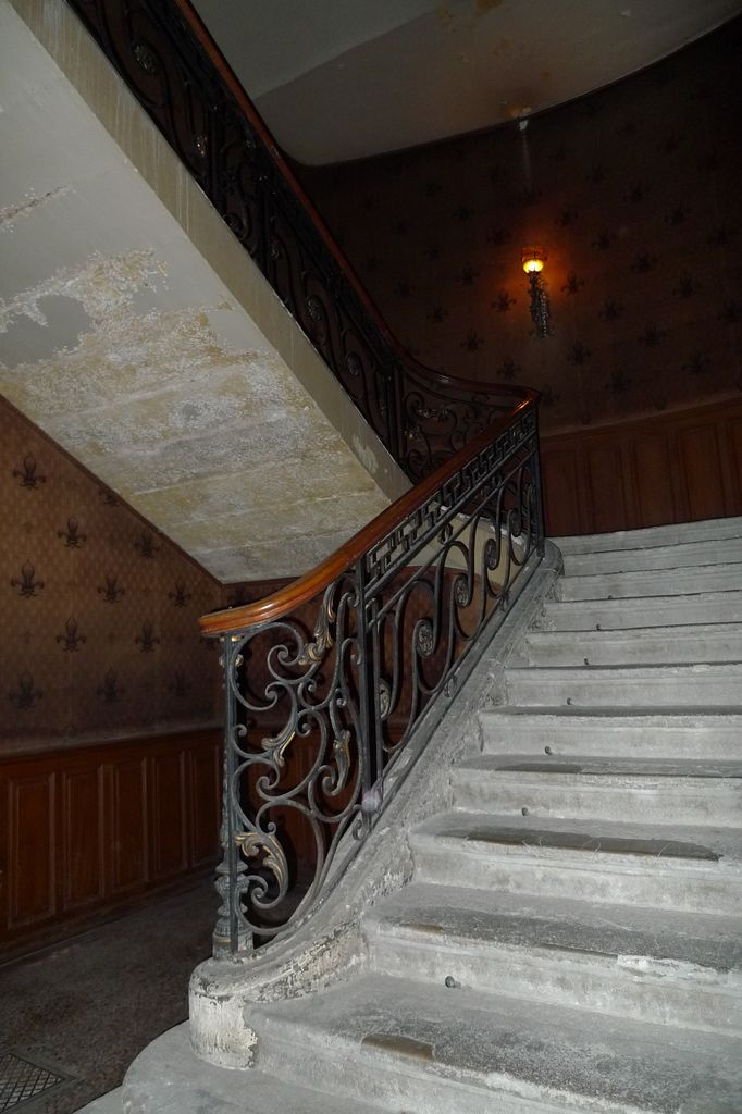 Grand escalier.