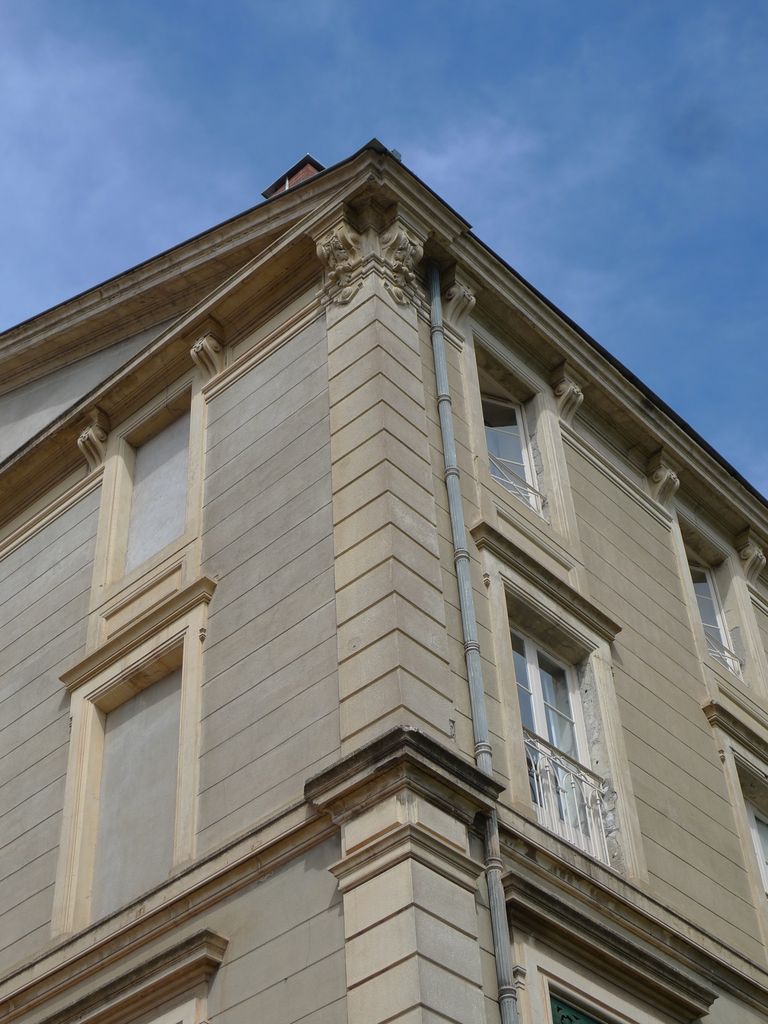 Angle de la façade.