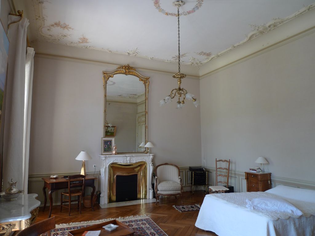 Chambre de Madame Louis XV.