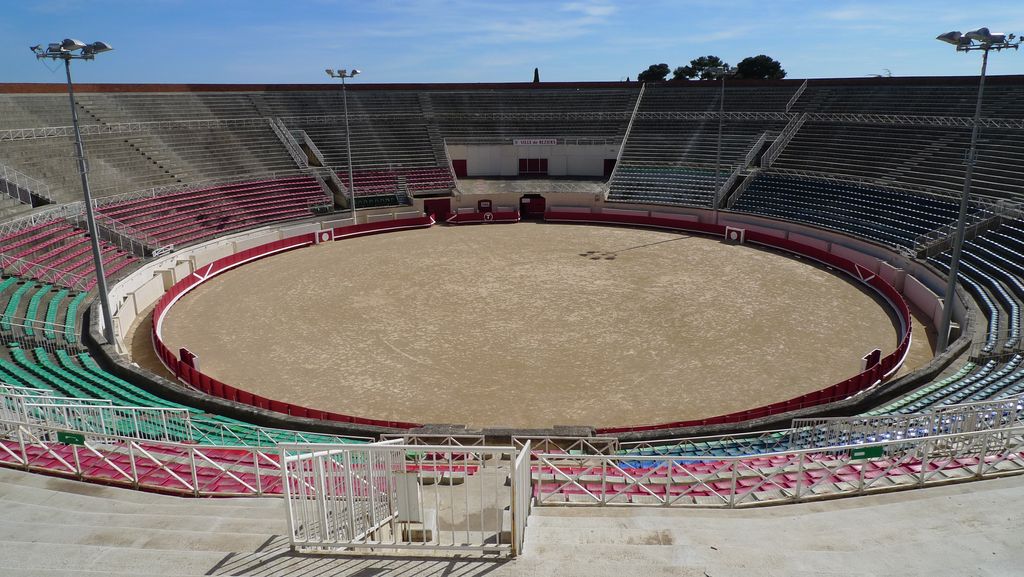 Arènes à taureaux