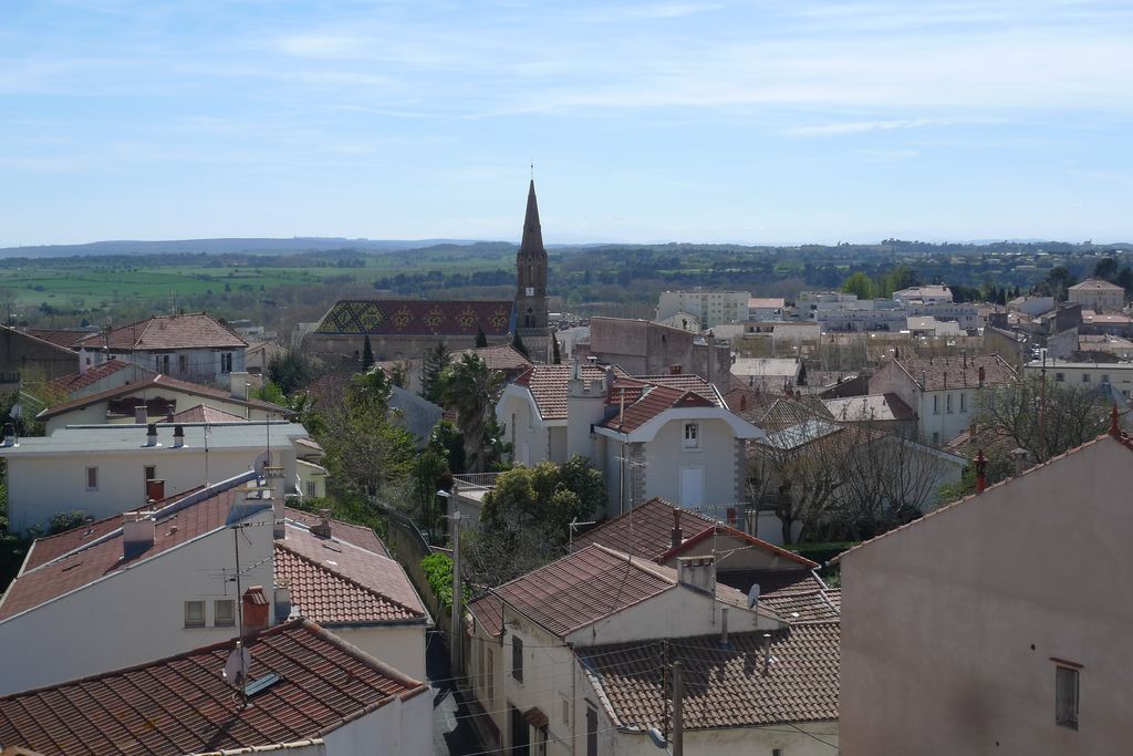 Vue de Béziers depuis les arènes.