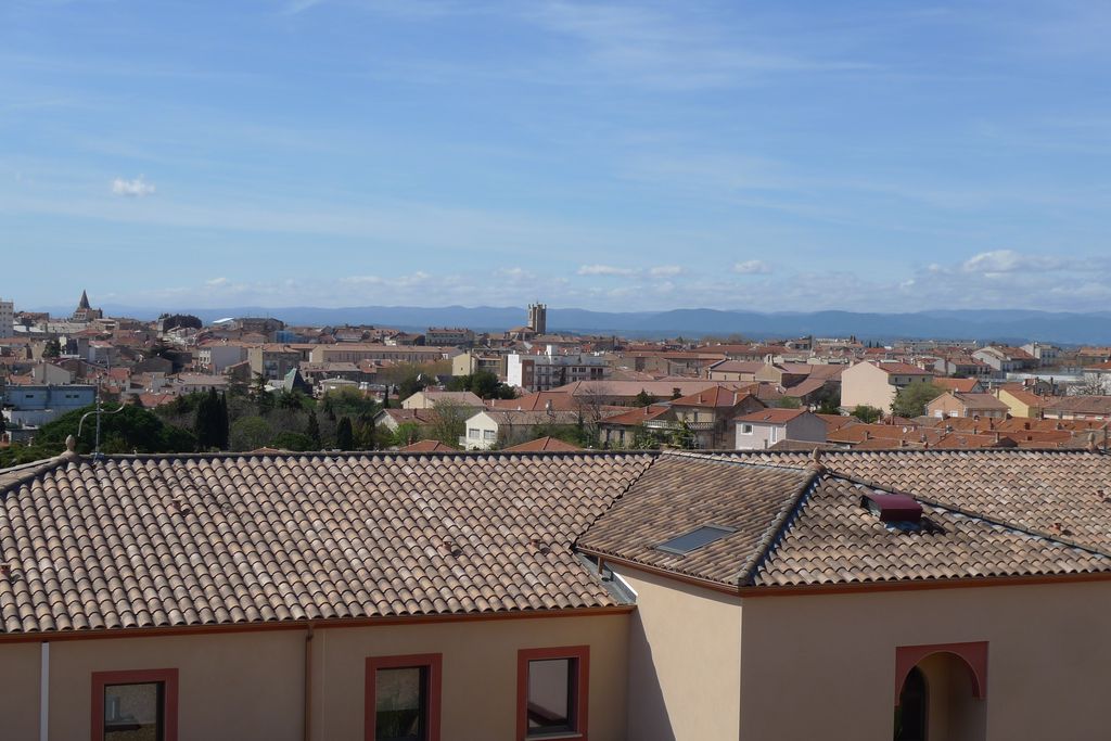 Vue de Béziers depuis les arènes.