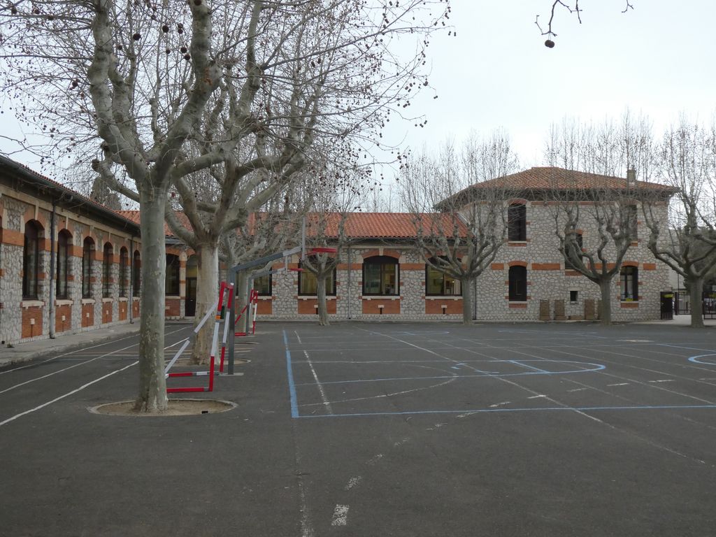 Façade sur cour.