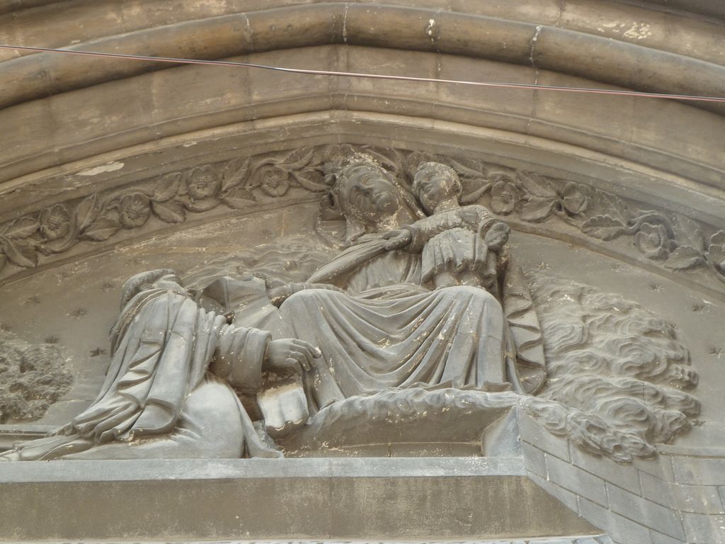 Sculpture du tympan du portail ouest : après 1850 